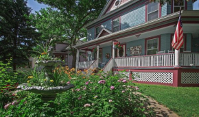  Holden House 1902 Bed & Breakfast Inn  Колорадо-Спрингс